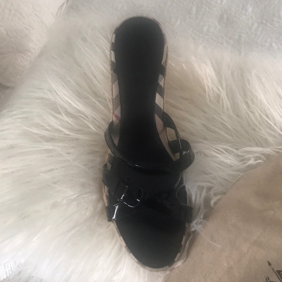 Platform very comfortable!! - Picture 2 of 4